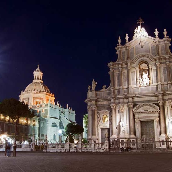 Gay Sicily Catania Piazza del Duomo