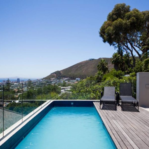 Cape Town Pride villa swimming pool